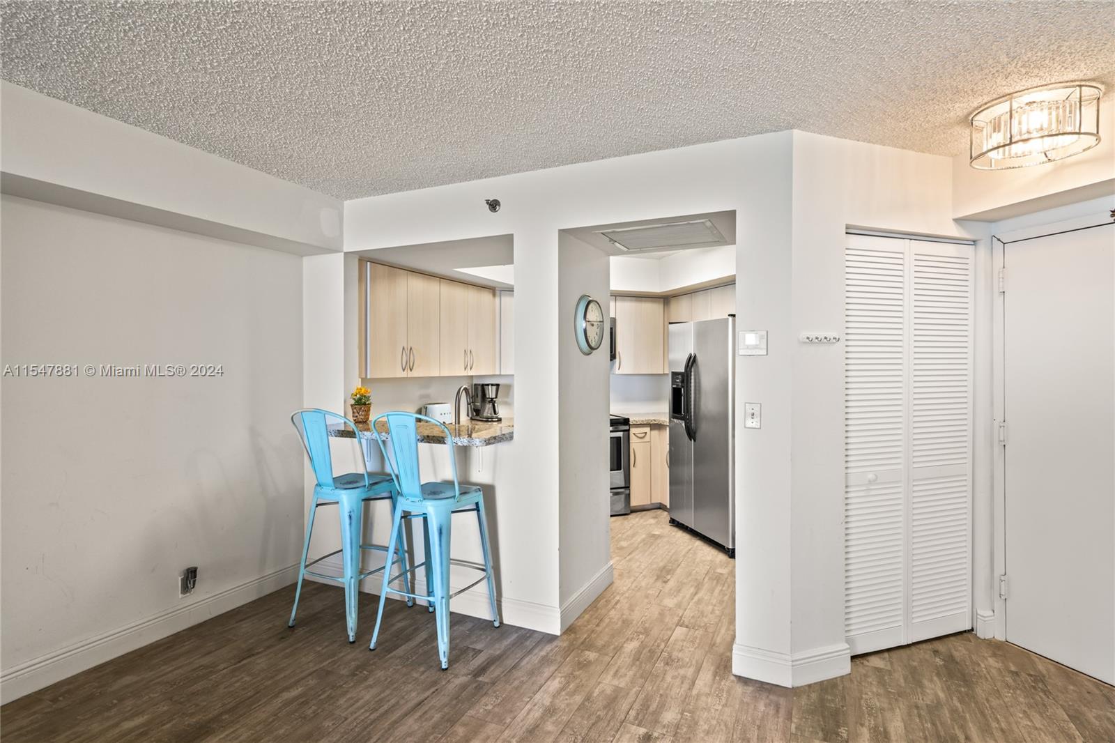 6767 Collins Ave 1408, Miami Beach, Florida 33141, 2 Bedrooms Bedrooms, ,2 BathroomsBathrooms,Residential,For Sale,6767 Collins Ave 1408,A11547881