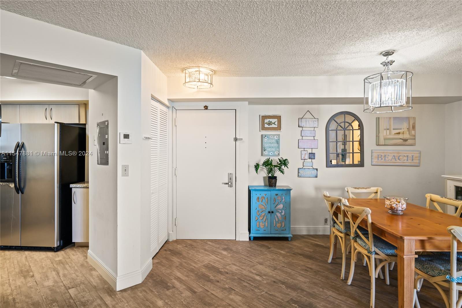 6767 Collins Ave 1408, Miami Beach, Florida 33141, 2 Bedrooms Bedrooms, ,2 BathroomsBathrooms,Residential,For Sale,6767 Collins Ave 1408,A11547881