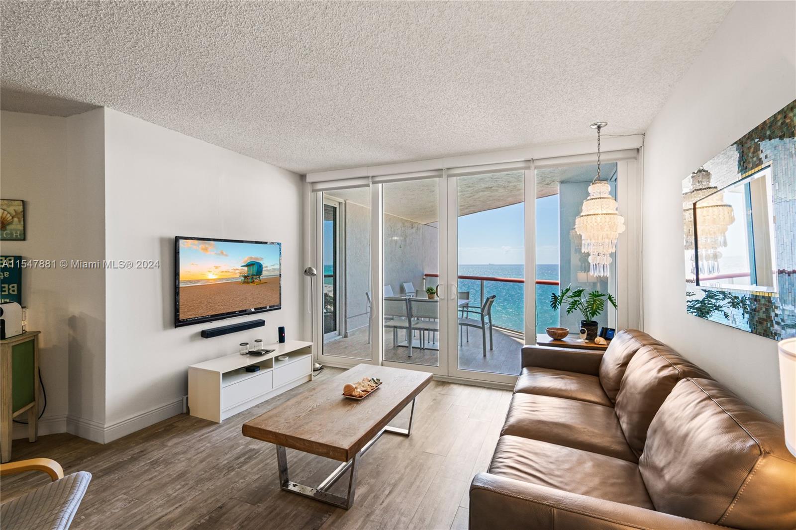 6767 Collins Ave 1408, Miami Beach, Florida 33141, 2 Bedrooms Bedrooms, ,2 BathroomsBathrooms,Residential,For Sale,6767 Collins Ave 1408,A11547881