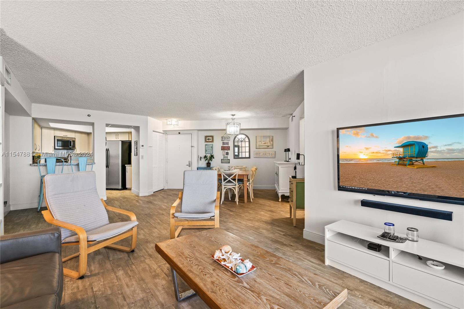 6767 Collins Ave 1408, Miami Beach, Florida 33141, 2 Bedrooms Bedrooms, ,2 BathroomsBathrooms,Residential,For Sale,6767 Collins Ave 1408,A11547881