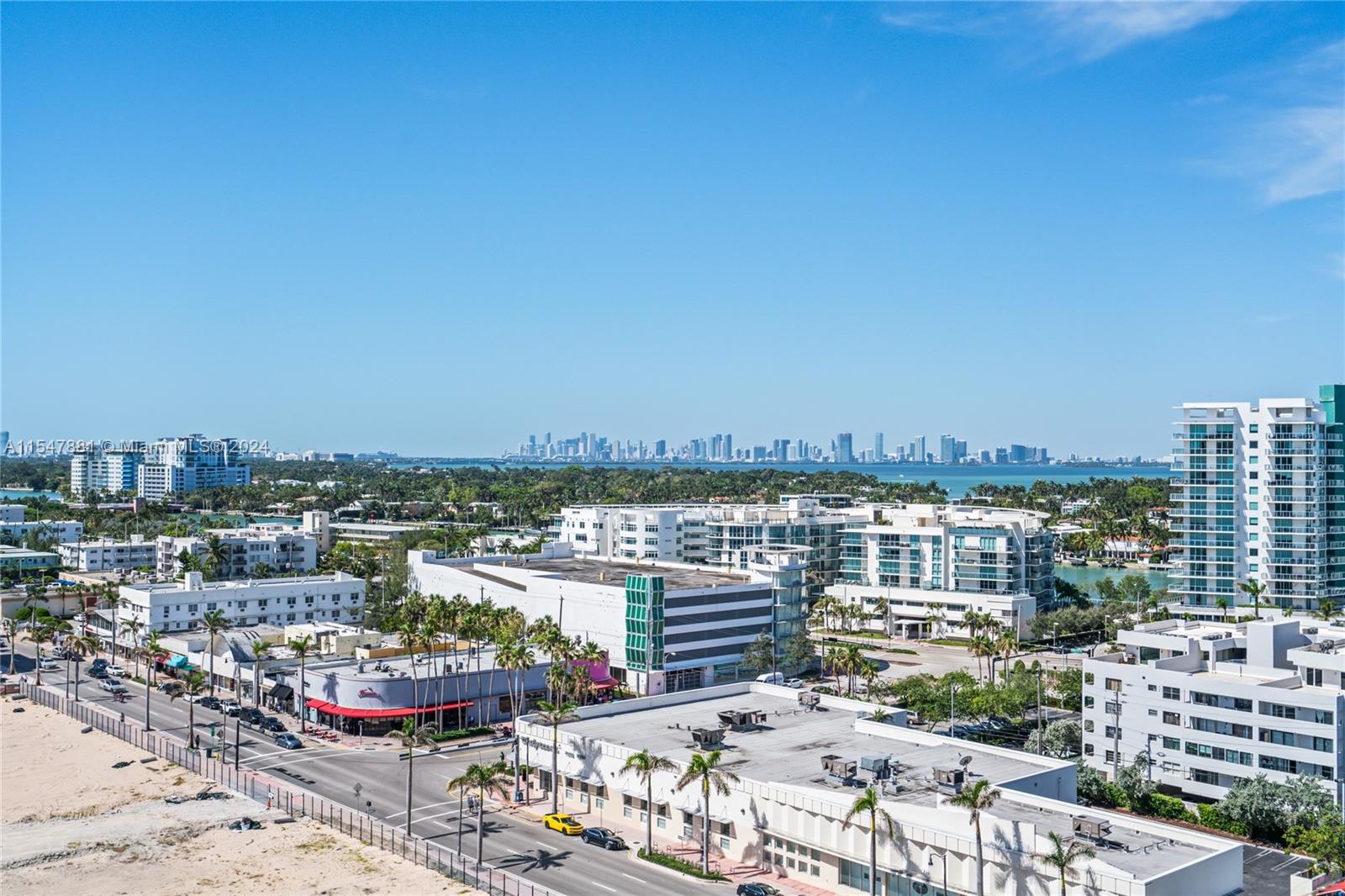 6767 Collins Ave 1408, Miami Beach, Florida 33141, 2 Bedrooms Bedrooms, ,2 BathroomsBathrooms,Residential,For Sale,6767 Collins Ave 1408,A11547881