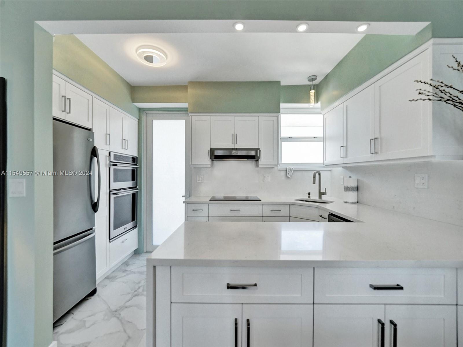 1920 S Ocean Dr 1604, Fort Lauderdale, Florida 33316, 1 Bedroom Bedrooms, ,1 BathroomBathrooms,Residential,For Sale,1920 S Ocean Dr 1604,A11549557