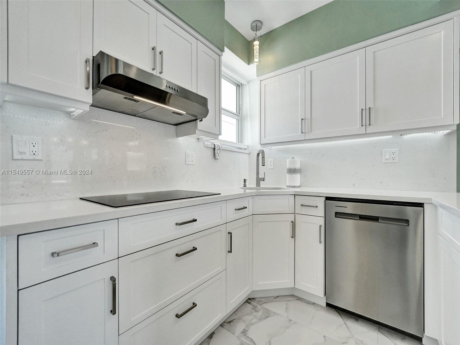 1920 S Ocean Dr 1604, Fort Lauderdale, Florida 33316, 1 Bedroom Bedrooms, ,1 BathroomBathrooms,Residential,For Sale,1920 S Ocean Dr 1604,A11549557