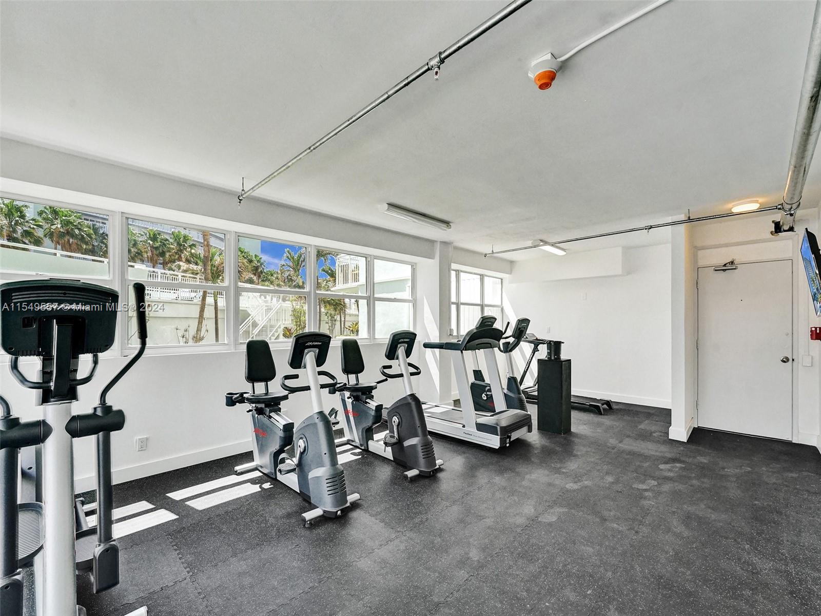 1920 S Ocean Dr 1604, Fort Lauderdale, Florida 33316, 1 Bedroom Bedrooms, ,1 BathroomBathrooms,Residential,For Sale,1920 S Ocean Dr 1604,A11549557