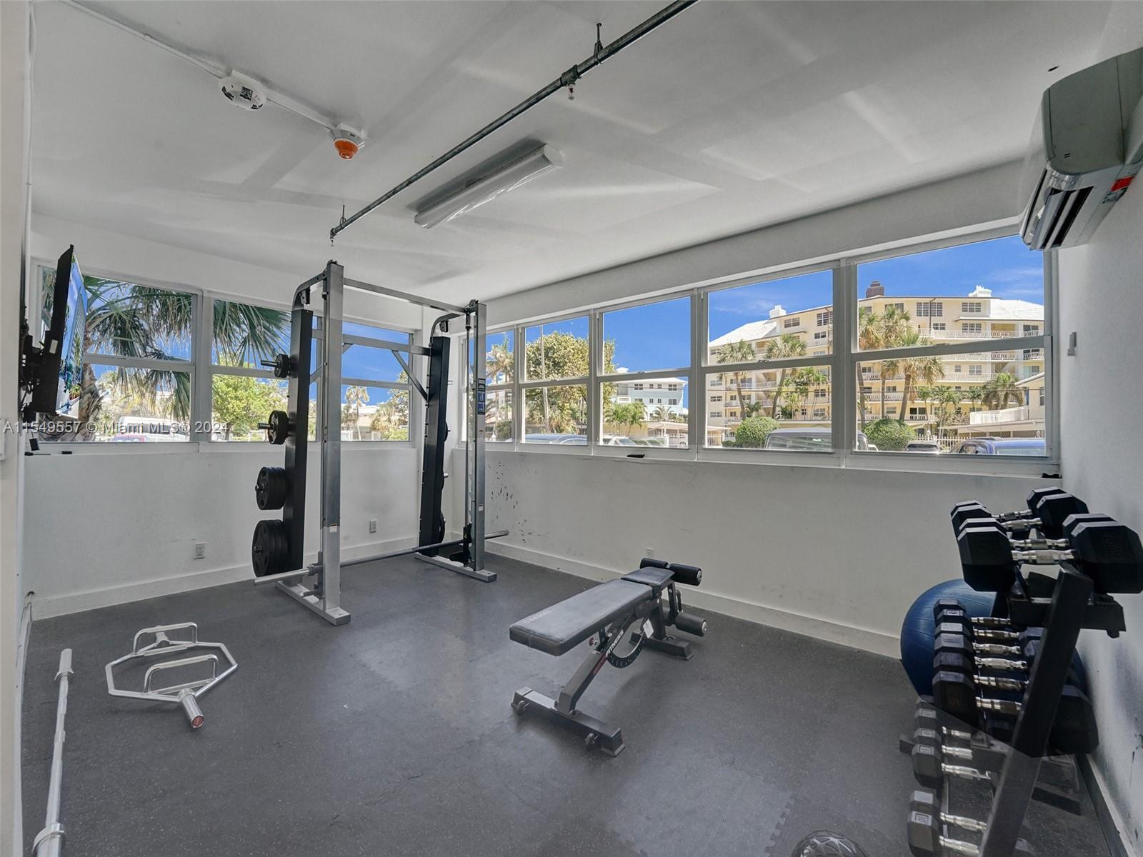 1920 S Ocean Dr 1604, Fort Lauderdale, Florida 33316, 1 Bedroom Bedrooms, ,1 BathroomBathrooms,Residential,For Sale,1920 S Ocean Dr 1604,A11549557