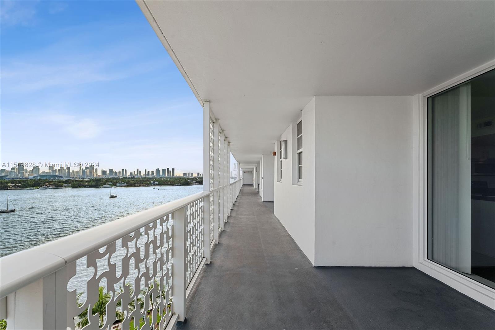 910  West Ave #1407 For Sale A11549828, FL