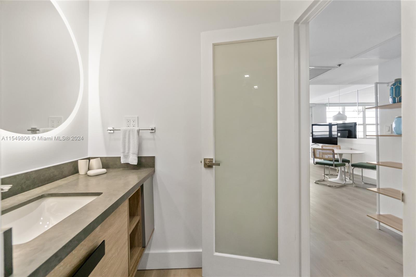 100 Lincoln Rd 1630, Miami Beach, Florida 33139, ,1 BathroomBathrooms,Residential,For Sale,100 Lincoln Rd 1630,A11549806