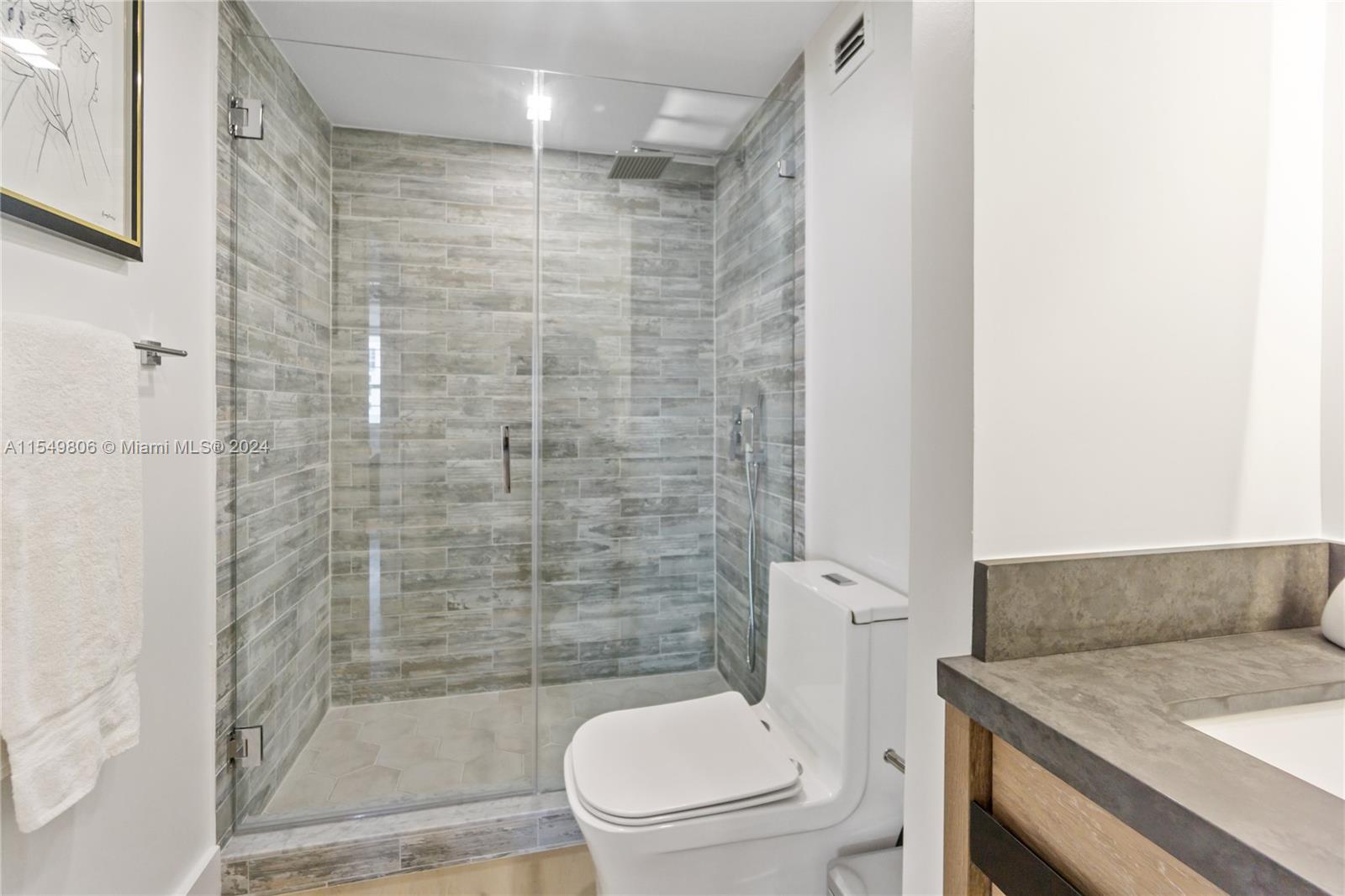 100 Lincoln Rd 1630, Miami Beach, Florida 33139, ,1 BathroomBathrooms,Residential,For Sale,100 Lincoln Rd 1630,A11549806