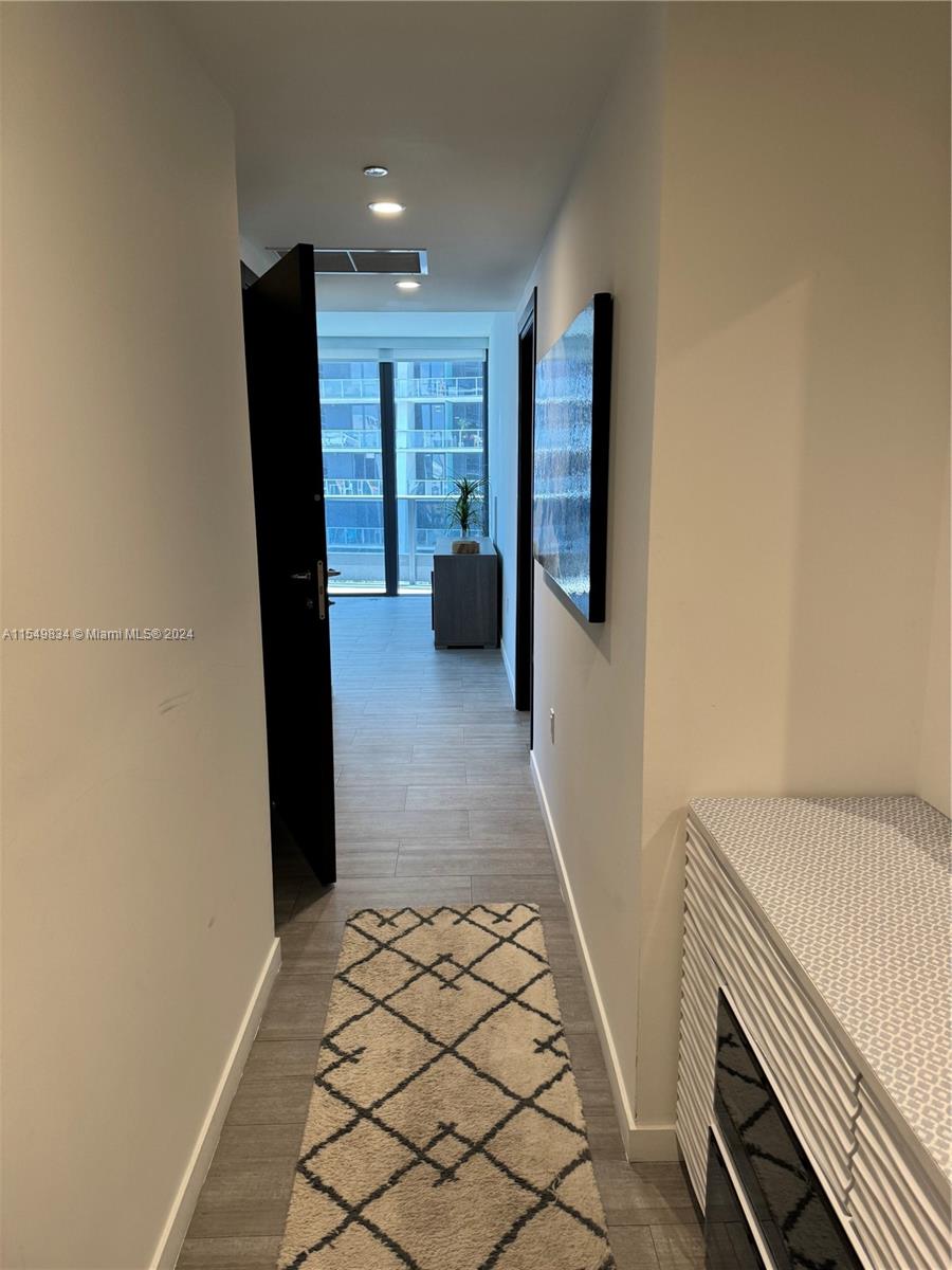 Condo for Rent in Miami, FL