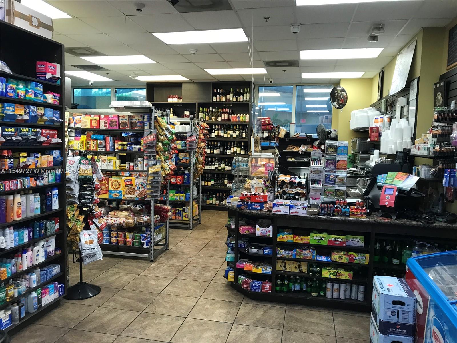 1900 N Bayshore Dr 3617, Miami, Florida 33132, 1 Bedroom Bedrooms, ,1 BathroomBathrooms,Residential,For Sale,1900 N Bayshore Dr 3617,A11549727