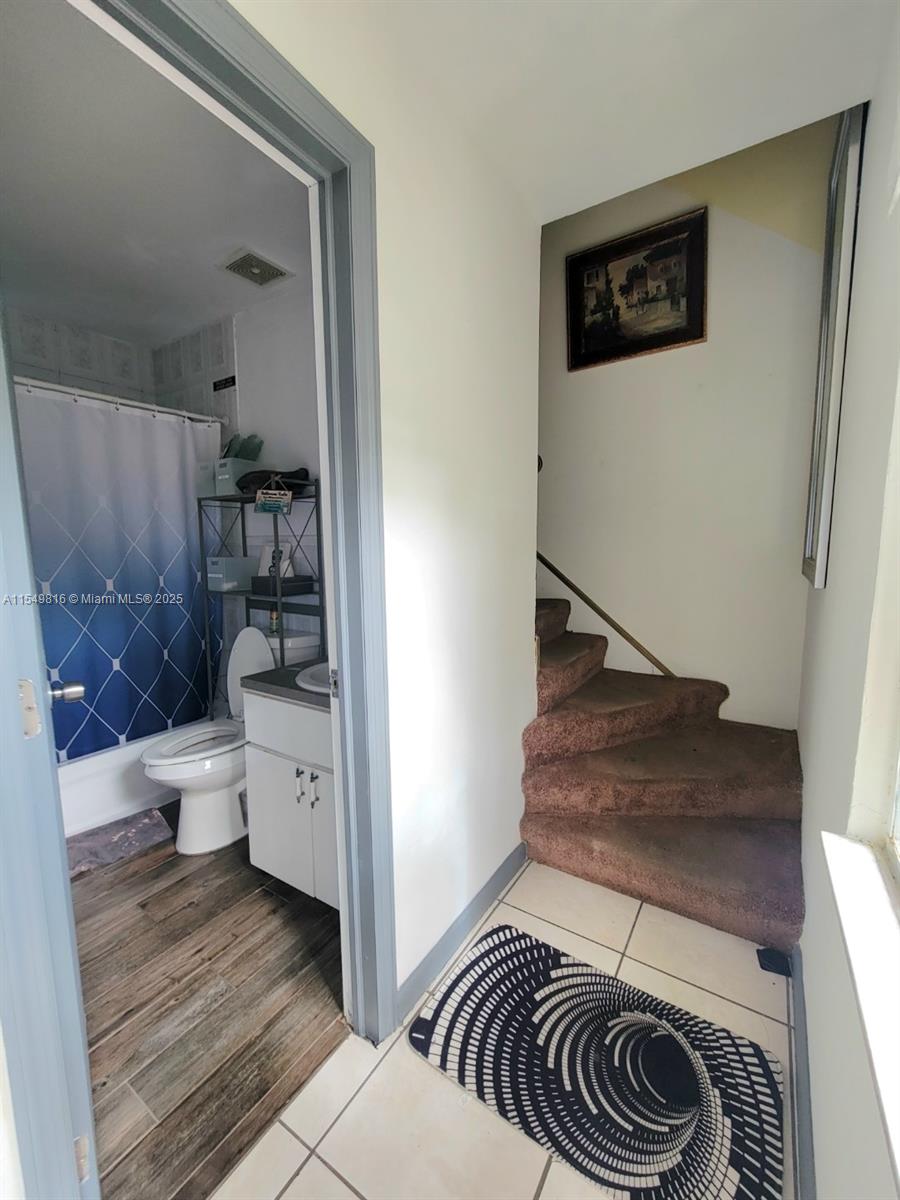 631 NW 10th St 631, Miami, Florida 33136, 3 Bedrooms Bedrooms, ,2 BathroomsBathrooms,Residential,For Sale,631 NW 10th St 631,A11549816