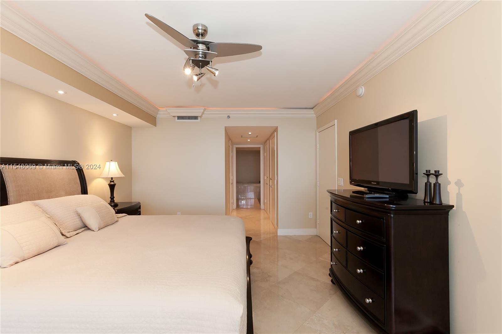 1800 S OCEAN DR 3803, Hallandale Beach, Florida 33009, 3 Bedrooms Bedrooms, ,3 BathroomsBathrooms,Residentiallease,For Rent,1800 S OCEAN DR 3803,A11548069
