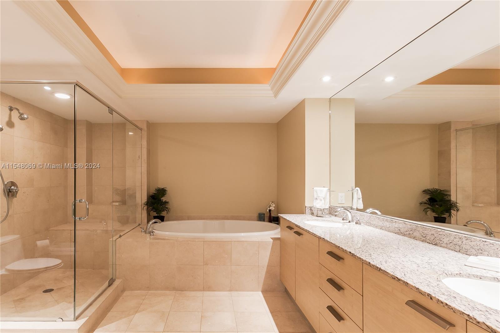 1800 S OCEAN DR 3803, Hallandale Beach, Florida 33009, 3 Bedrooms Bedrooms, ,3 BathroomsBathrooms,Residentiallease,For Rent,1800 S OCEAN DR 3803,A11548069