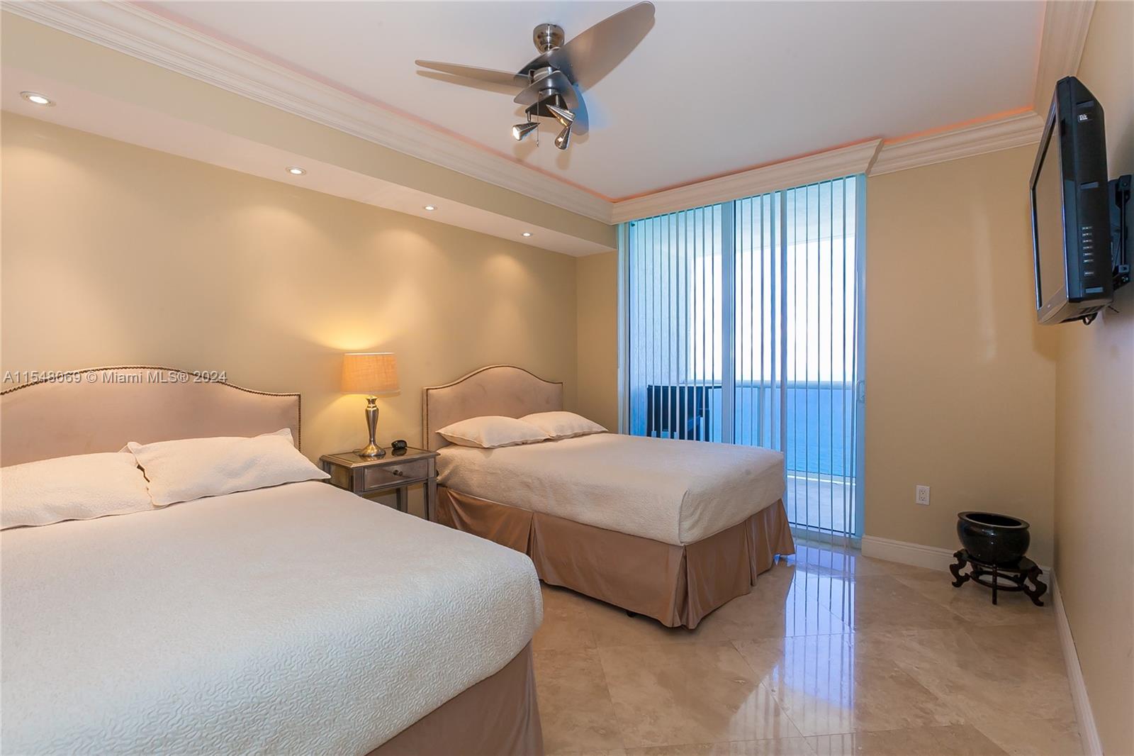 1800 S OCEAN DR 3803, Hallandale Beach, Florida 33009, 3 Bedrooms Bedrooms, ,3 BathroomsBathrooms,Residentiallease,For Rent,1800 S OCEAN DR 3803,A11548069
