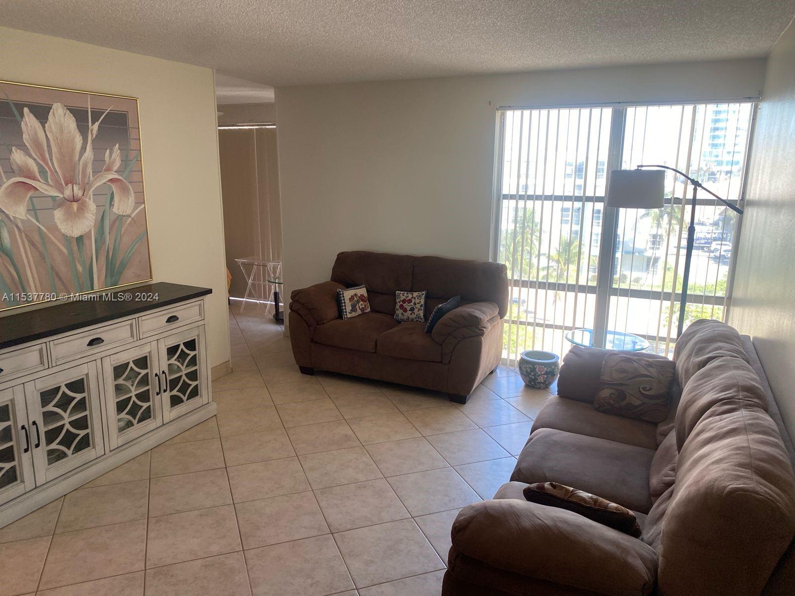 17570 Atlantic Blvd 502, Sunny Isles Beach, Florida 33160, 1 Bedroom Bedrooms, ,1 BathroomBathrooms,Residentiallease,For Rent,17570 Atlantic Blvd 502,A11537780
