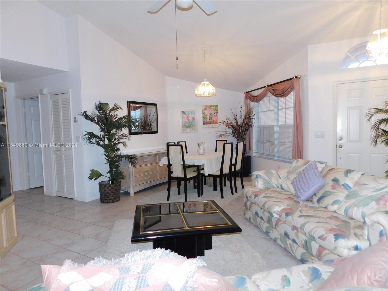 2710 Augusta Dr, Homestead, Florida 33035, 3 Bedrooms Bedrooms, ,2 BathroomsBathrooms,Residential,For Sale,2710 Augusta Dr,A11549869