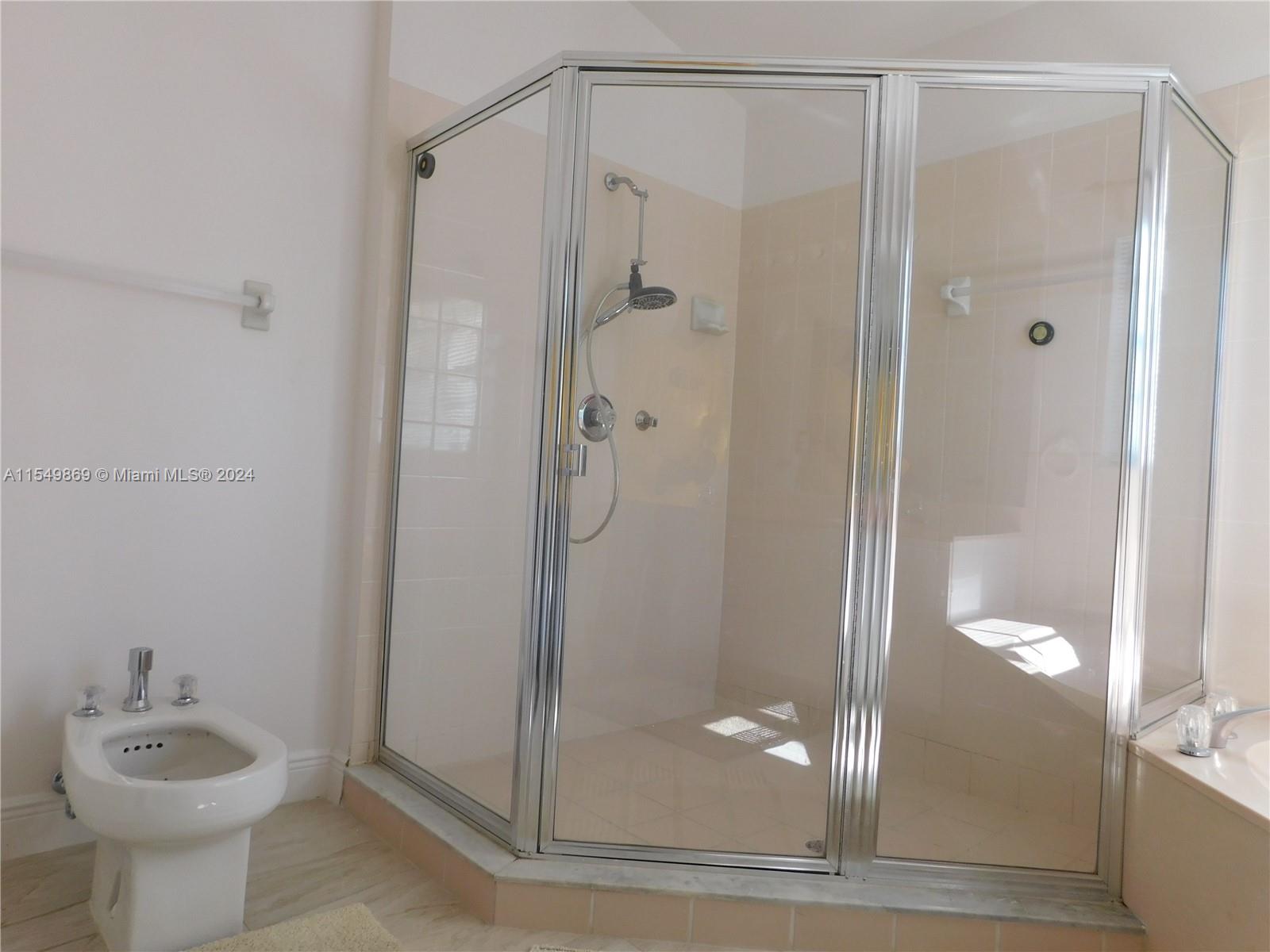 2710 Augusta Dr, Homestead, Florida 33035, 3 Bedrooms Bedrooms, ,2 BathroomsBathrooms,Residential,For Sale,2710 Augusta Dr,A11549869