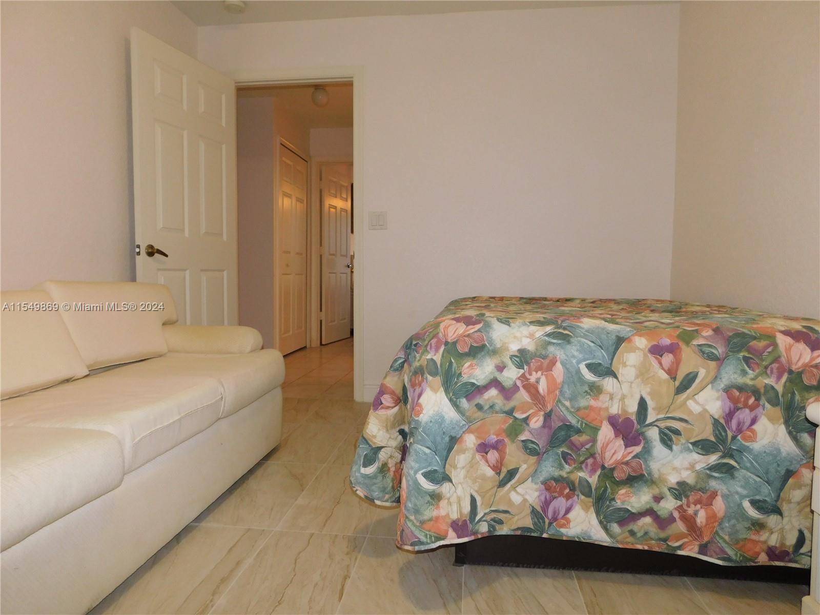 2710 Augusta Dr, Homestead, Florida 33035, 3 Bedrooms Bedrooms, ,2 BathroomsBathrooms,Residential,For Sale,2710 Augusta Dr,A11549869