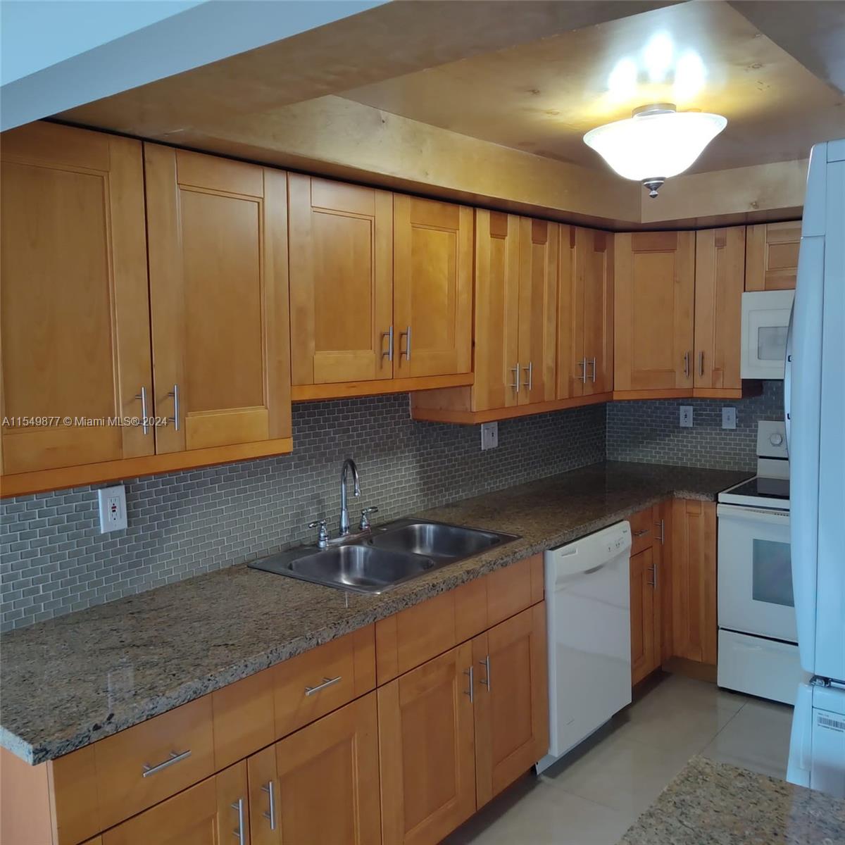 5800 SW 127th Ave 2210, Miami, Florida 33183, 2 Bedrooms Bedrooms, ,2 BathroomsBathrooms,Residentiallease,For Rent,5800 SW 127th Ave 2210,A11549877