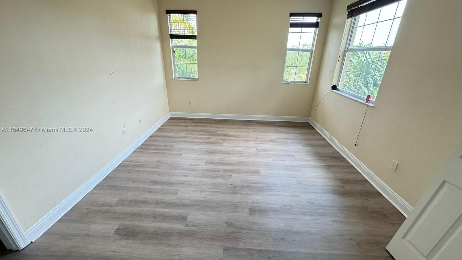 14608 SW 14th St, Pembroke Pines, Florida 33027, 3 Bedrooms Bedrooms, ,2 BathroomsBathrooms,Residentiallease,For Rent,14608 SW 14th St,A11549647