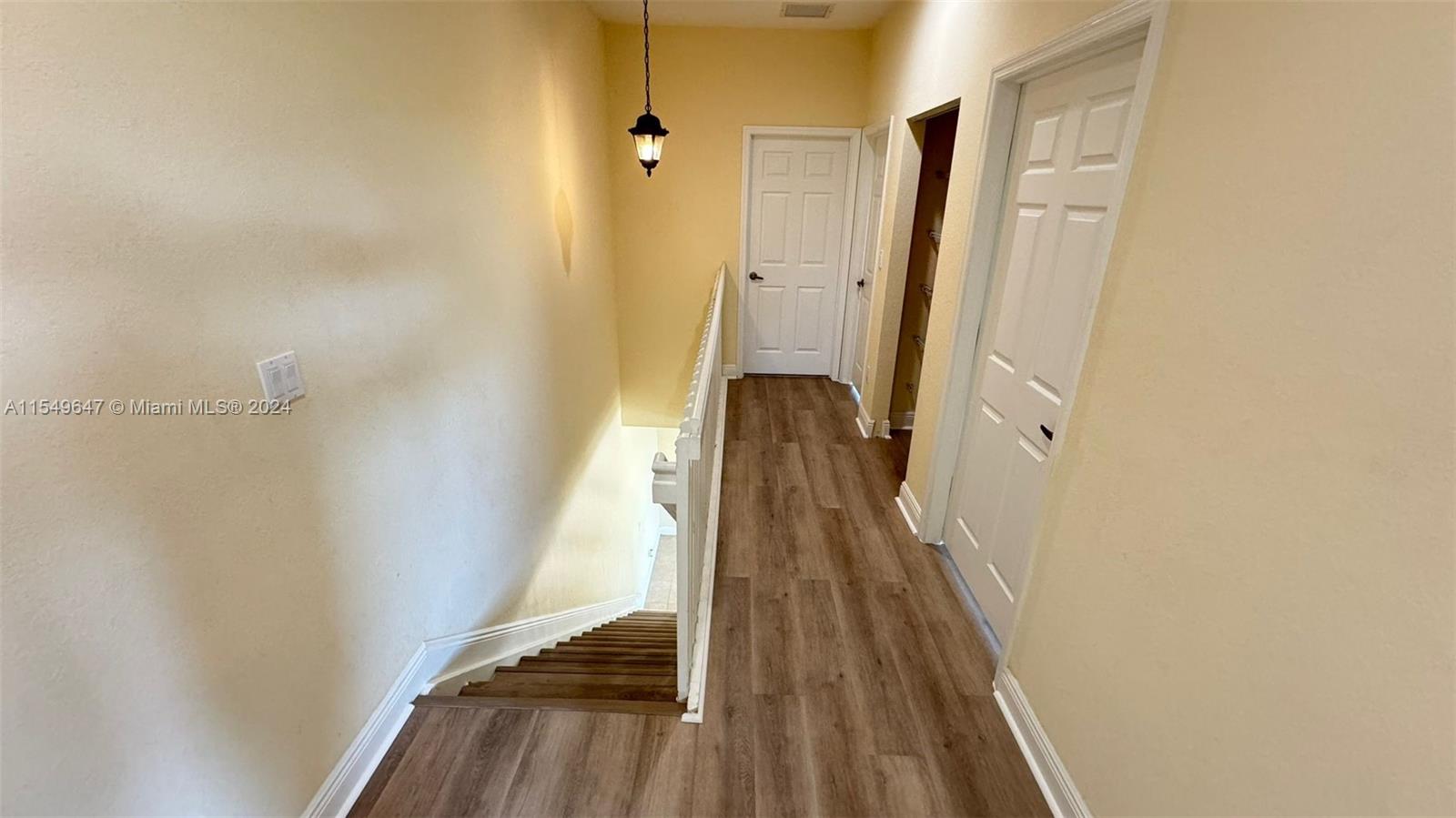 Rooms hallway