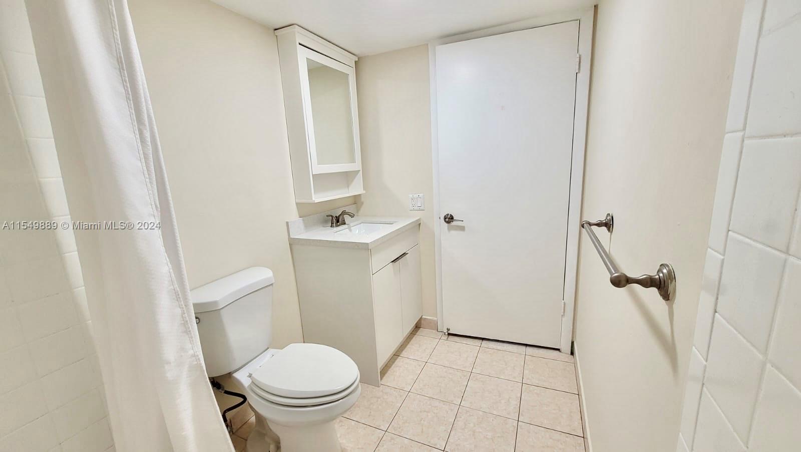 1605 Bay Rd 307, Miami Beach, Florida 33139, 2 Bedrooms Bedrooms, ,2 BathroomsBathrooms,Residential,For Sale,1605 Bay Rd 307,A11549889