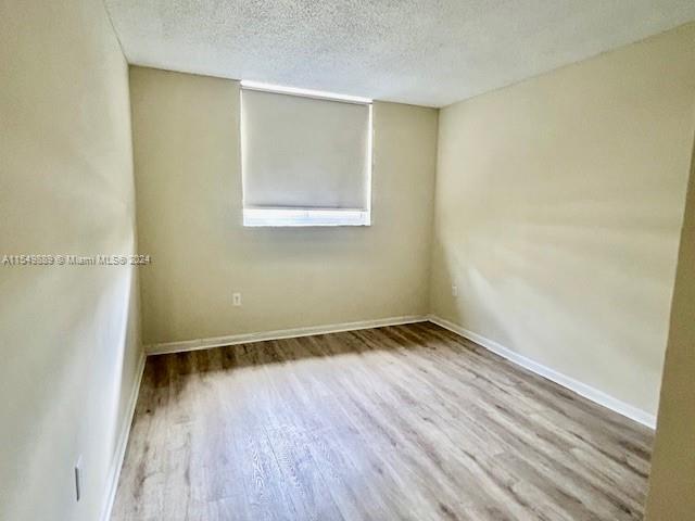 1605 Bay Rd 307, Miami Beach, Florida 33139, 2 Bedrooms Bedrooms, ,2 BathroomsBathrooms,Residential,For Sale,1605 Bay Rd 307,A11549889