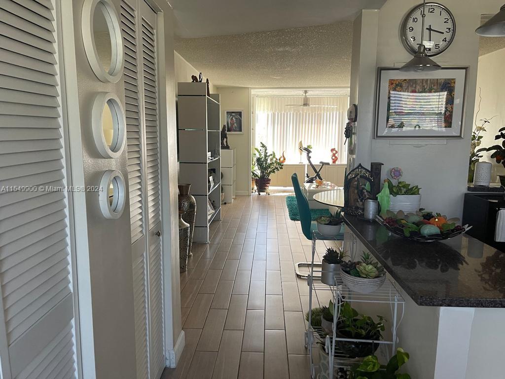 9281 Sunrise Lakes Blvd, Sunrise, FL, 33322 United States, 2 Bedrooms Bedrooms, ,2 BathroomsBathrooms,Residential,For Sale,Sunrise Lakes Blvd,A11549900
