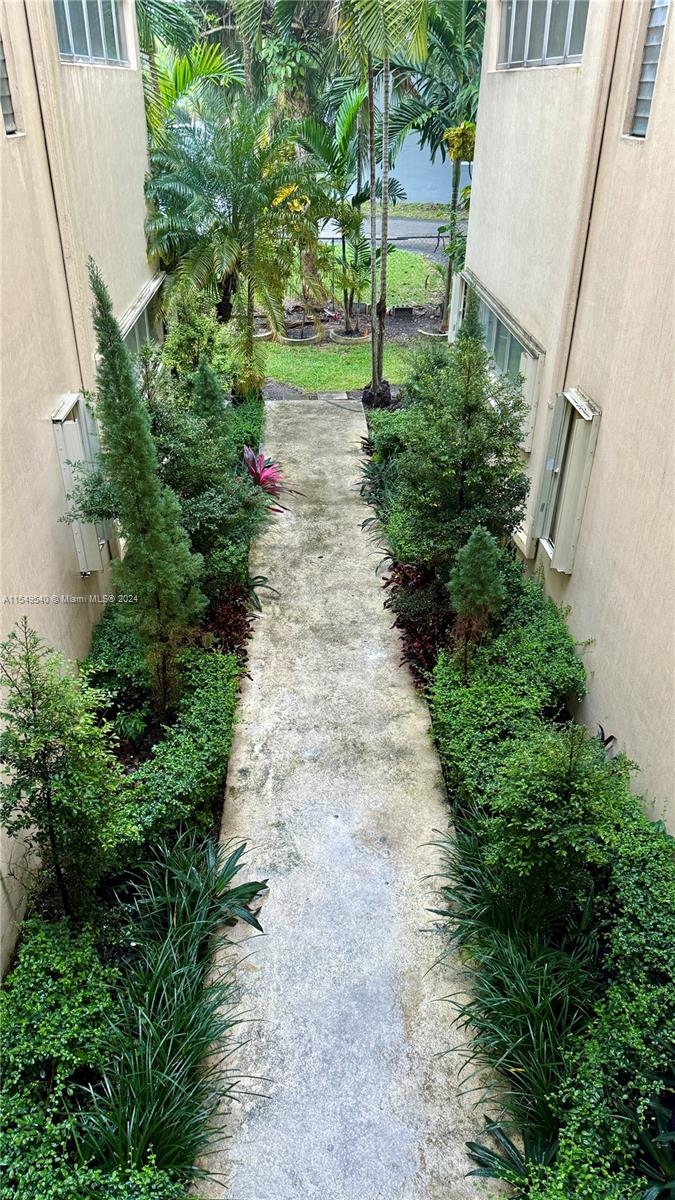 9159 77th Ave, Miami, FL, 33156 United States, 2 Bedrooms Bedrooms, ,2 BathroomsBathrooms,Residential,For Sale,77th Ave,A11549540