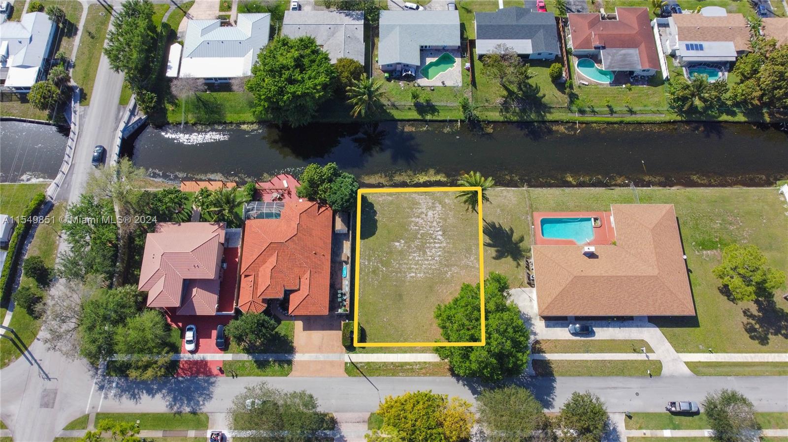 42 Nw Ave, Coconut Creek, FL 33066