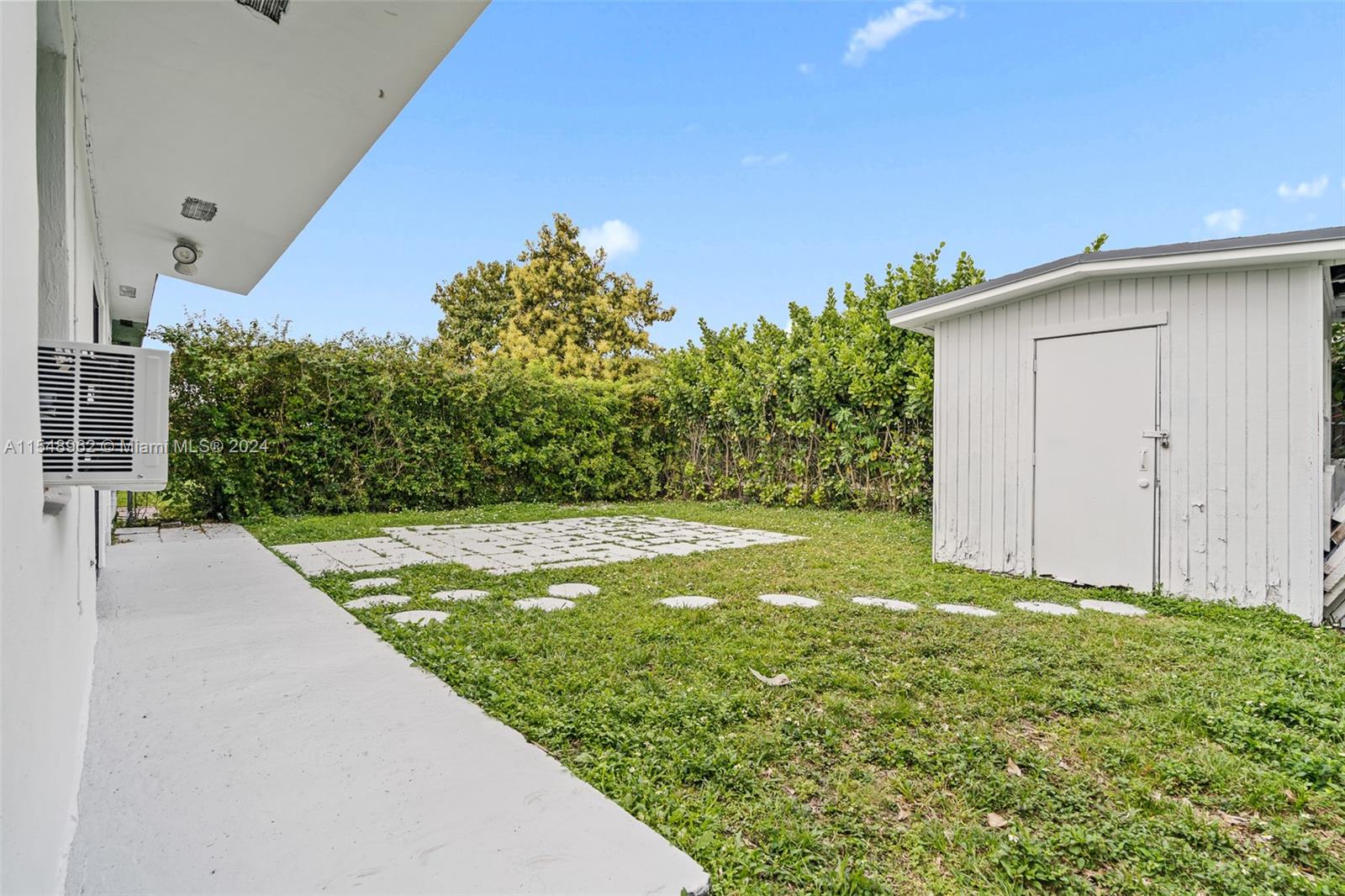 8335 10th Ter, Miami, FL, 33144 United States, 2 Bedrooms Bedrooms, ,2 BathroomsBathrooms,Residential,For Sale,10th Ter,A11548962