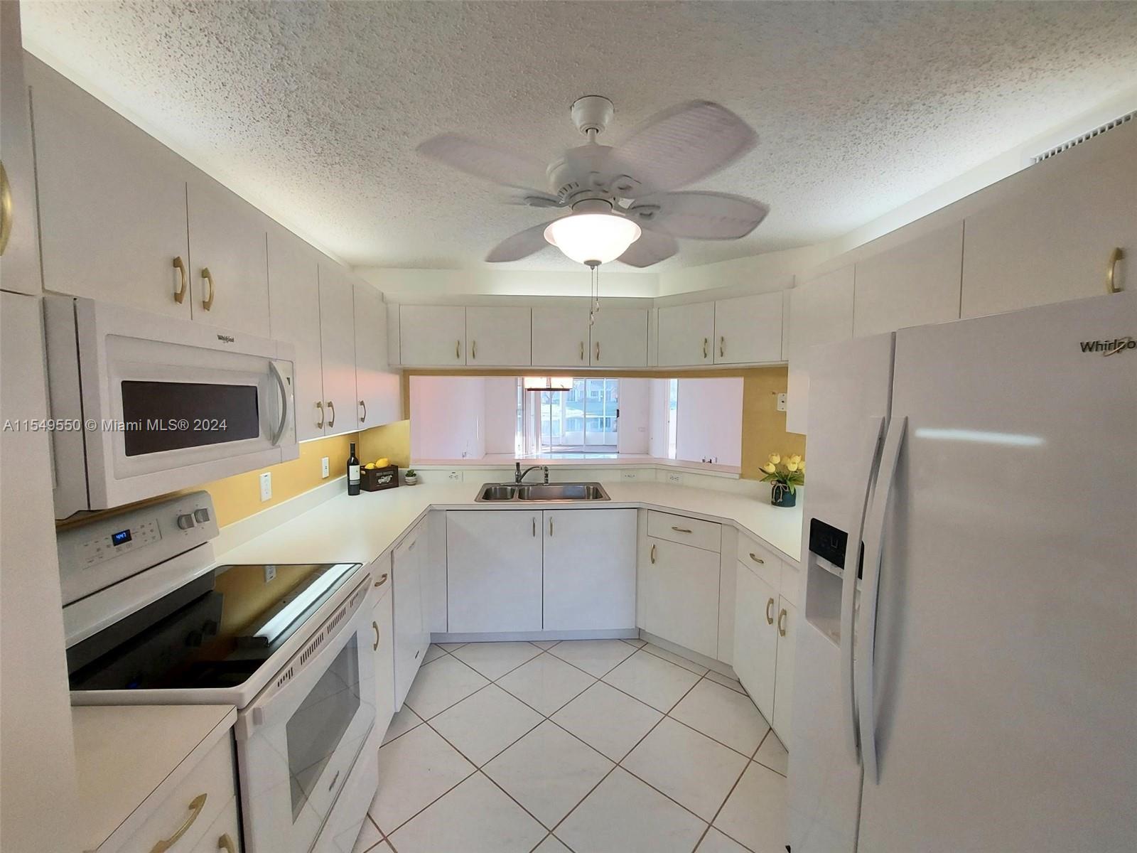 2503 Nob Hill Rd, Sunrise, FL, 33322 United States, 2 Bedrooms Bedrooms, ,2 BathroomsBathrooms,Residential,For Sale,Nob Hill Rd,A11549550