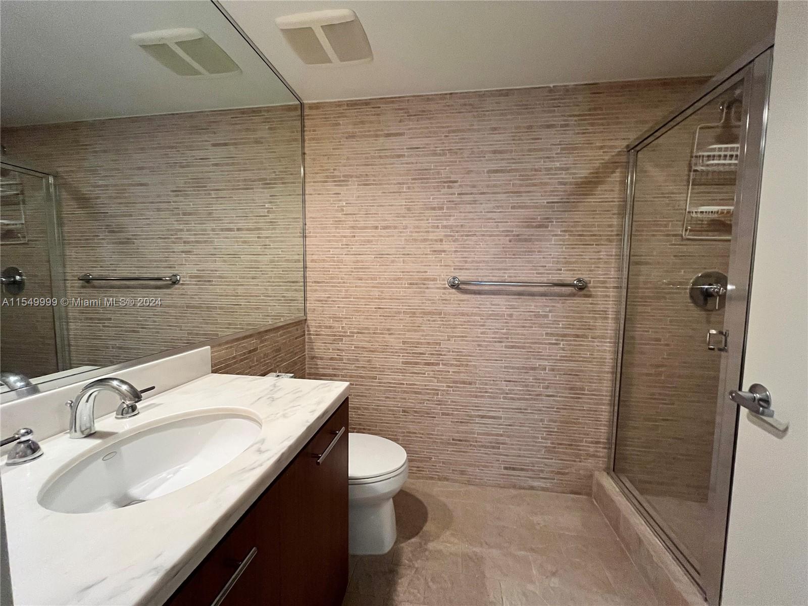 50 BISCAYNE BL 714, Miami, Florida 33132, 1 Bedroom Bedrooms, ,2 BathroomsBathrooms,Residentiallease,For Rent,50 BISCAYNE BL 714,A11549999