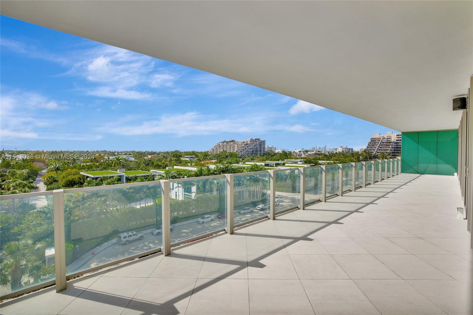 360 Ocean Dr, Key Biscayne, FL, 33149 United States, 4 Bedrooms Bedrooms, ,6 BathroomsBathrooms,Residential,For Sale,Ocean Dr,A11549038