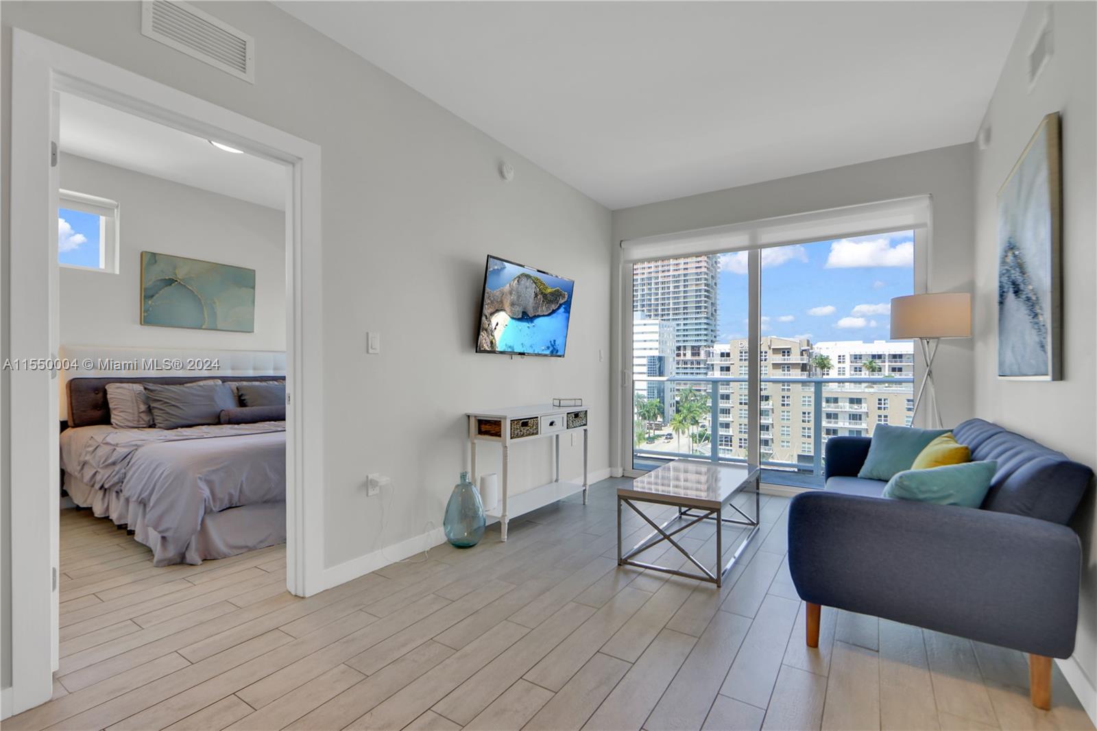 321 NE 26th St 806, Miami, Florida 33137, 2 Bedrooms Bedrooms, ,2 BathroomsBathrooms,Residentiallease,For Rent,321 NE 26th St 806,A11550004