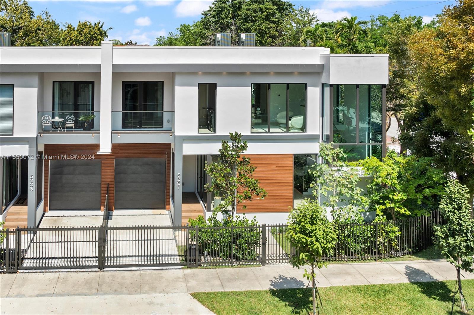 3201 Shipping Avenue, Miami, FL, 33133 United States, 4 Bedrooms Bedrooms, ,4 BathroomsBathrooms,Residential,For Sale,Shipping Avenue,A11550072