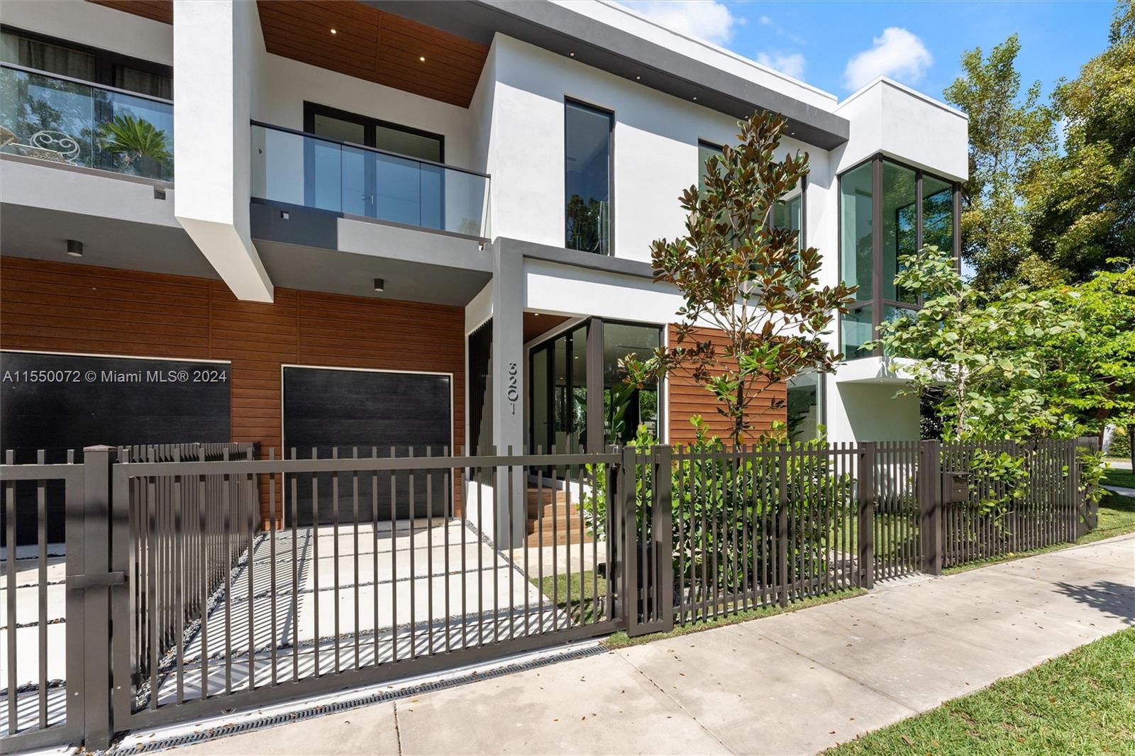 3201 Shipping Avenue, Miami, FL, 33133 United States, 4 Bedrooms Bedrooms, ,4 BathroomsBathrooms,Residential,For Sale,Shipping Avenue,A11550072