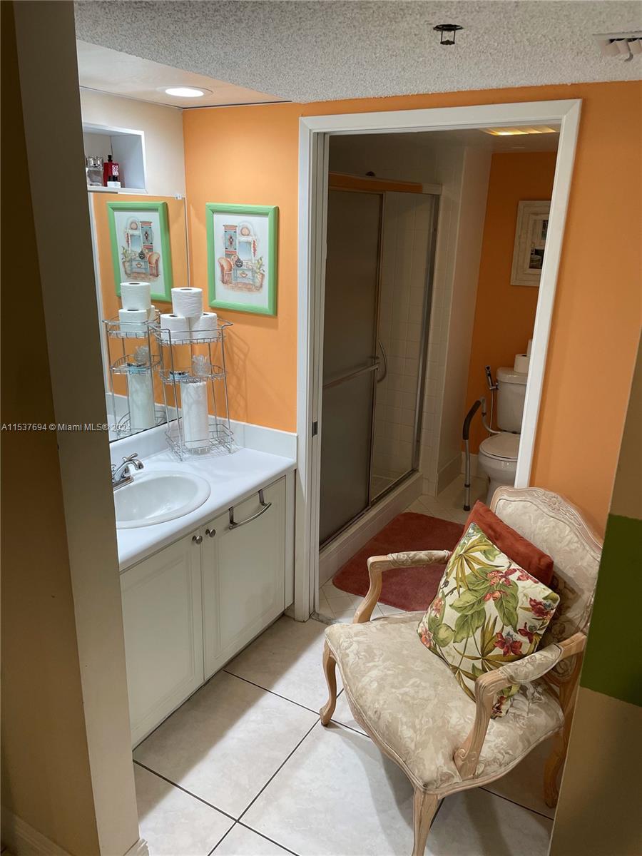 12550 SW 15th St 312E, Pembroke Pines, Florida 33027, 2 Bedrooms Bedrooms, ,2 BathroomsBathrooms,Residential,For Sale,12550 SW 15th St 312E,A11537694