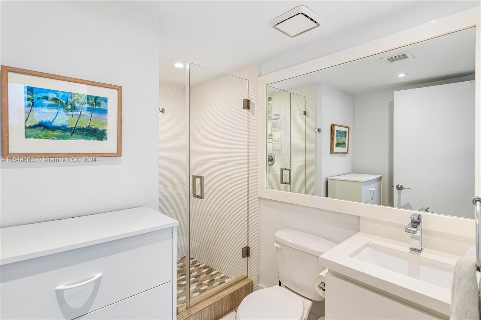 3411 Indian Creek Dr 1002, Miami Beach, Florida 33140, 2 Bedrooms Bedrooms, ,2 BathroomsBathrooms,Residential,For Sale,3411 Indian Creek Dr 1002,A11549663