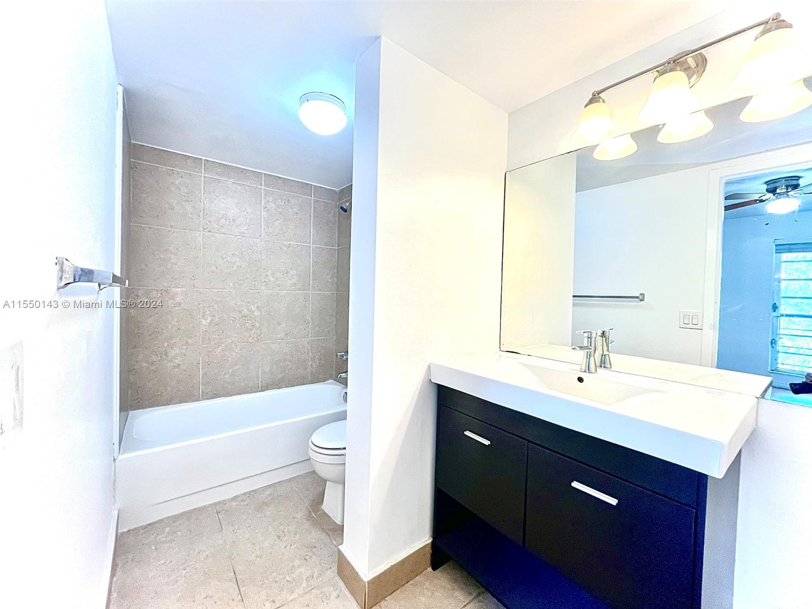 8330 Sands Point Blvd N307, Tamarac, Florida 33321, 2 Bedrooms Bedrooms, ,2 BathroomsBathrooms,Residentiallease,For Rent,8330 Sands Point Blvd N307,A11550143