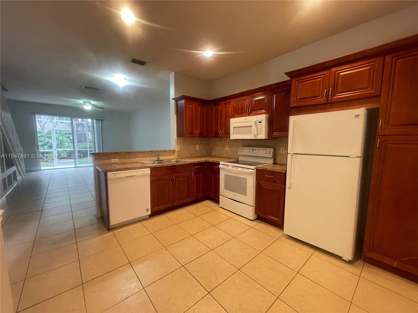 2036 Pompeii Ct, Weston, FL, 33327 United States, 2 Bedrooms Bedrooms, ,2 BathroomsBathrooms,Residential,For Sale,Pompeii Ct,A11547891