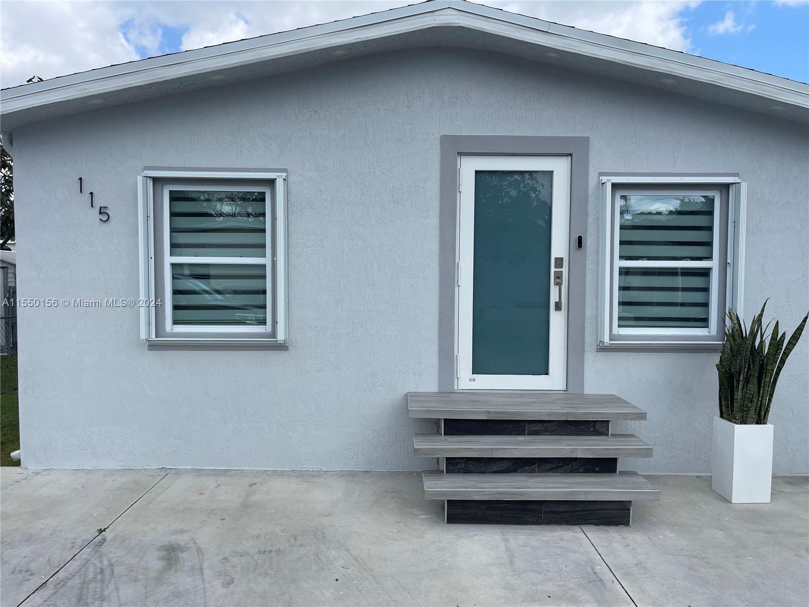19800 180th Ave UNIT 115, Miami, FL, 33187 United States, 3 Bedrooms Bedrooms, ,2 BathroomsBathrooms,Residential,For Sale,180th Ave UNIT 115,A11550156
