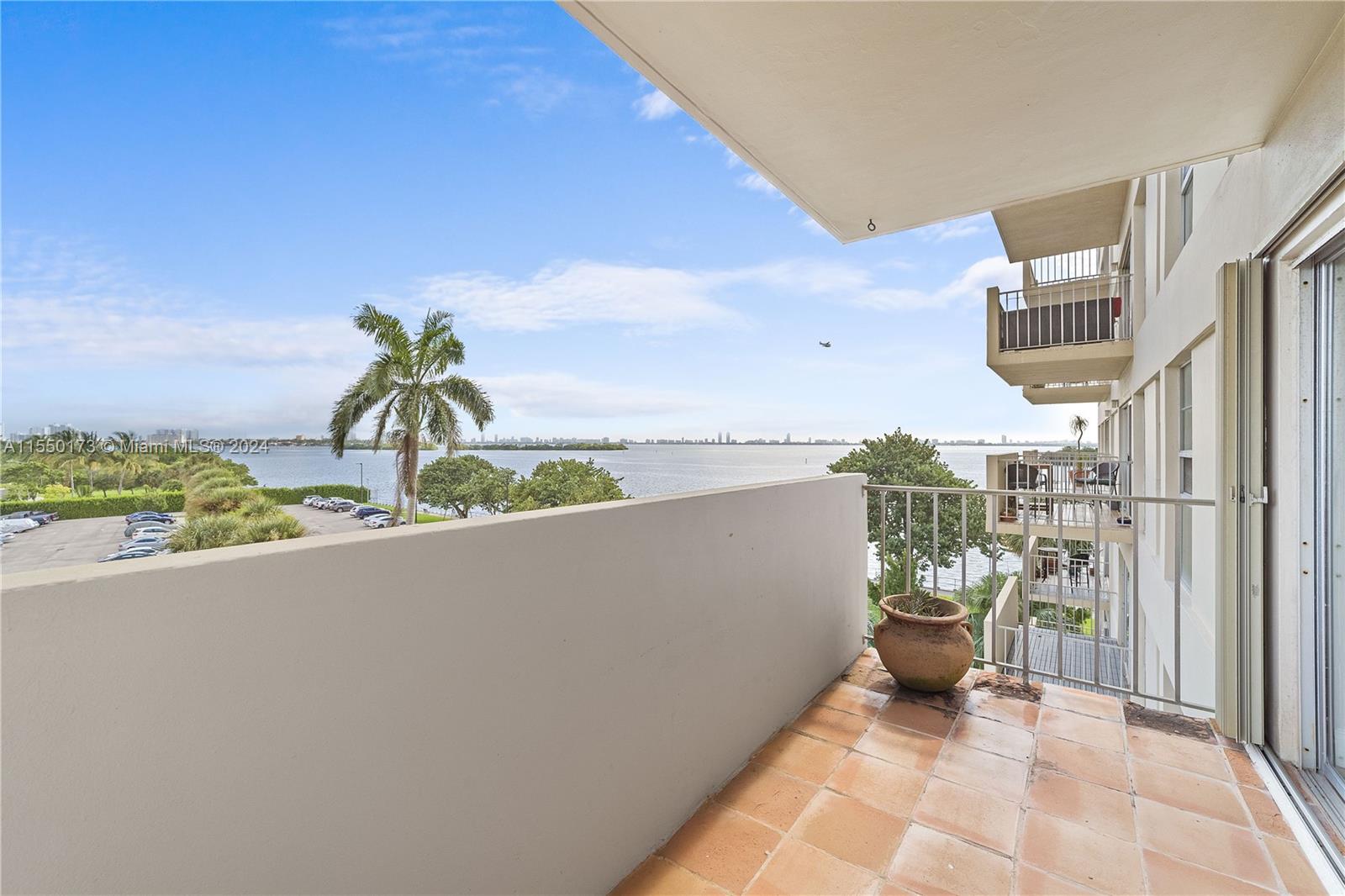 880 NE 69th St 4Q, Miami, Florida 33138, 1 Bedroom Bedrooms, ,1 BathroomBathrooms,Residential,For Sale,880 NE 69th St 4Q,A11550173