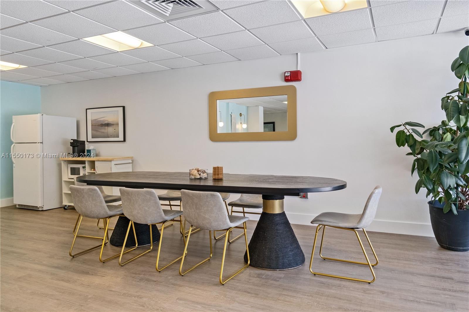 880 NE 69th St 4Q, Miami, Florida 33138, 1 Bedroom Bedrooms, ,1 BathroomBathrooms,Residential,For Sale,880 NE 69th St 4Q,A11550173