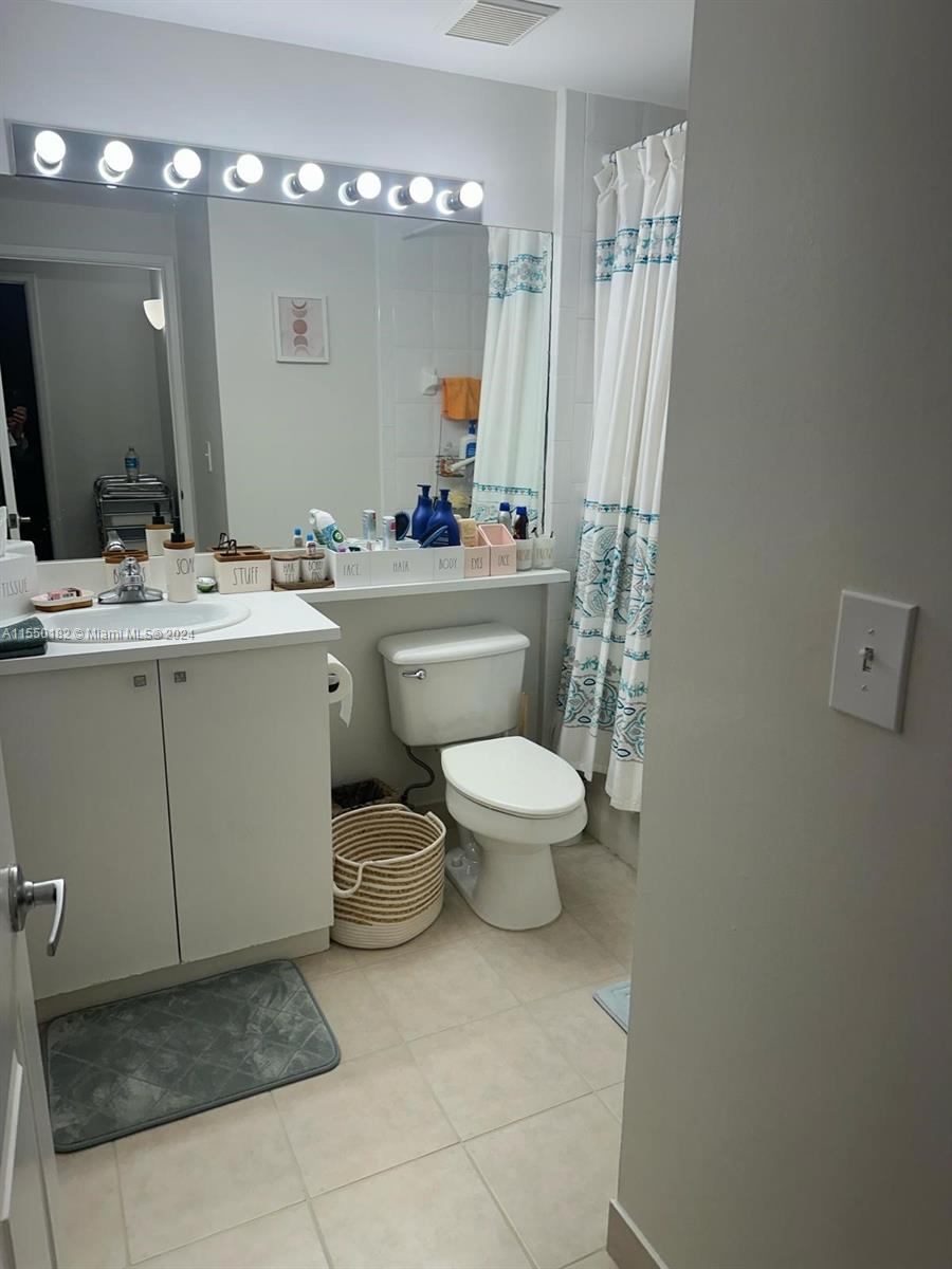 Tamarac, Florida 33321, 3 Bedrooms Bedrooms, ,2 BathroomsBathrooms,Residential,For Sale,A11550182