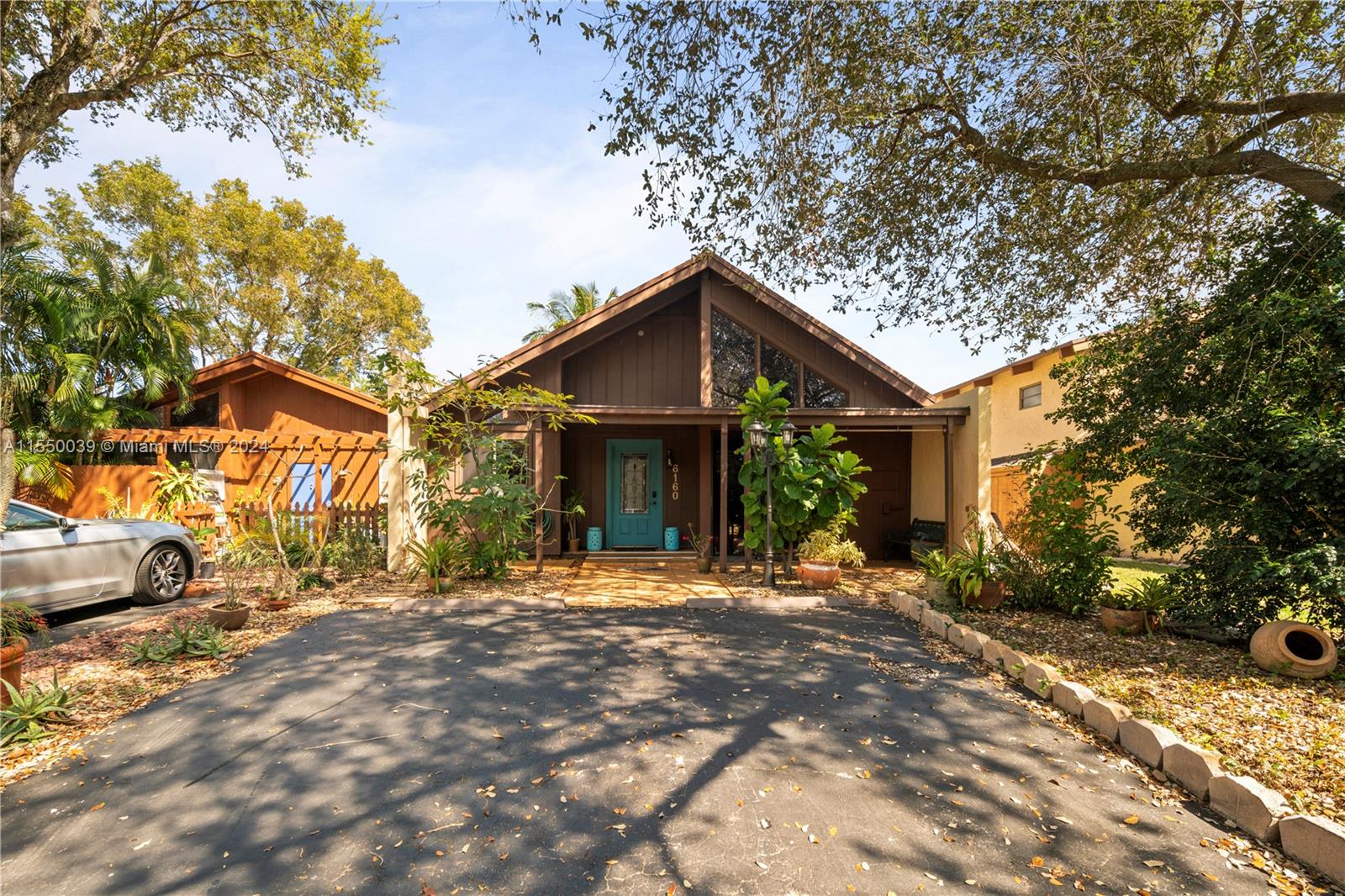 Fort Lauderdale, FL, 33309 United States, 3 Bedrooms Bedrooms, ,3 BathroomsBathrooms,Residential,For Sale,A11550039