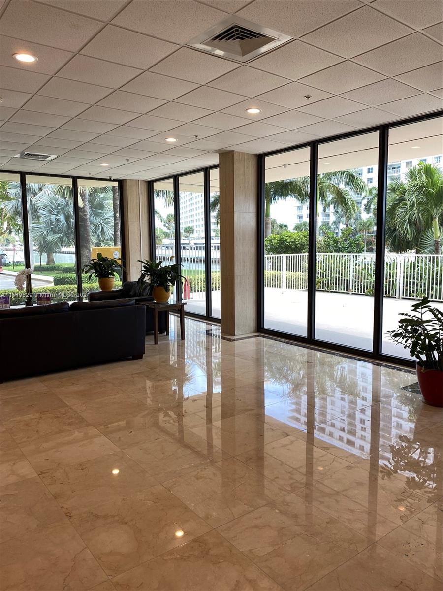 400 Kings Point Dr, Sunny Isles Beach, FL, 33160 United States, 1 Bedroom Bedrooms, ,1 BathroomBathrooms,Residential,For Sale,Kings Point Dr,A11549529