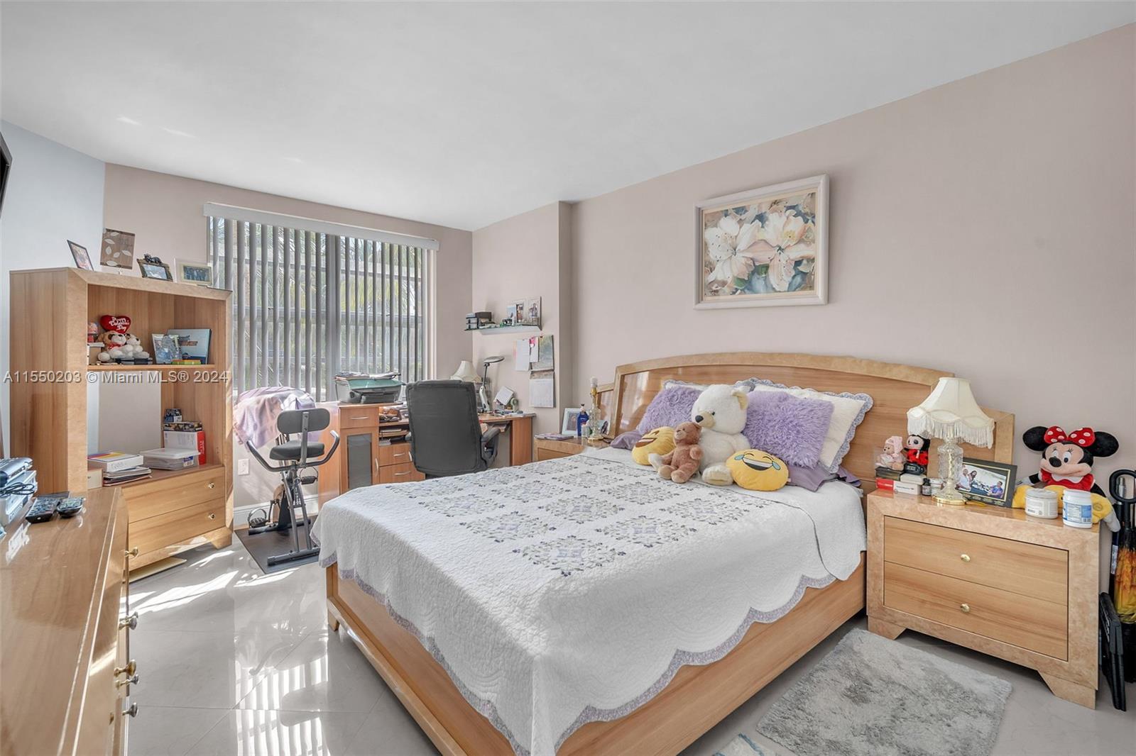 1965 S Ocean Dr 3M, Hallandale Beach, Florida 33009, 1 Bedroom Bedrooms, ,1 BathroomBathrooms,Residential,For Sale,1965 S Ocean Dr 3M,A11550203