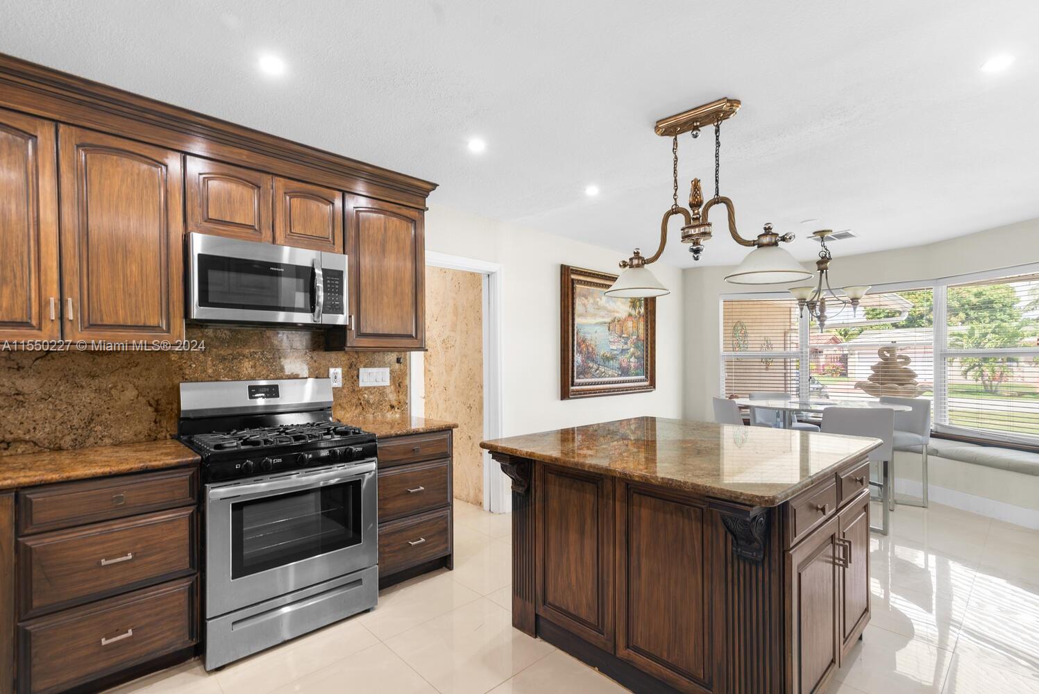 4620 Fillmore St, Hollywood, Florida 33021, 4 Bedrooms Bedrooms, ,2 BathroomsBathrooms,Residential,For Sale,4620 Fillmore St,A11550227