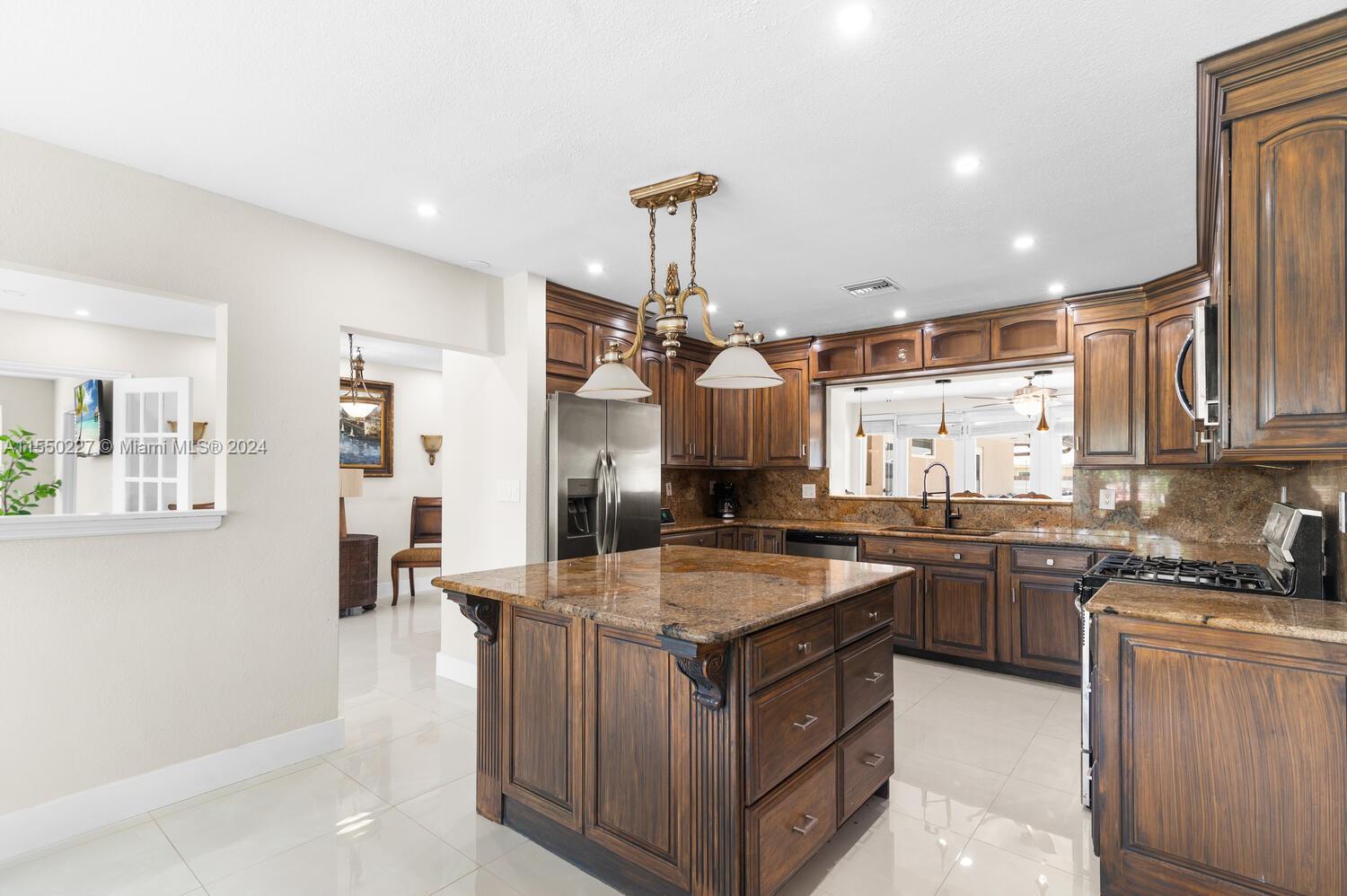 4620 Fillmore St, Hollywood, Florida 33021, 4 Bedrooms Bedrooms, ,2 BathroomsBathrooms,Residential,For Sale,4620 Fillmore St,A11550227